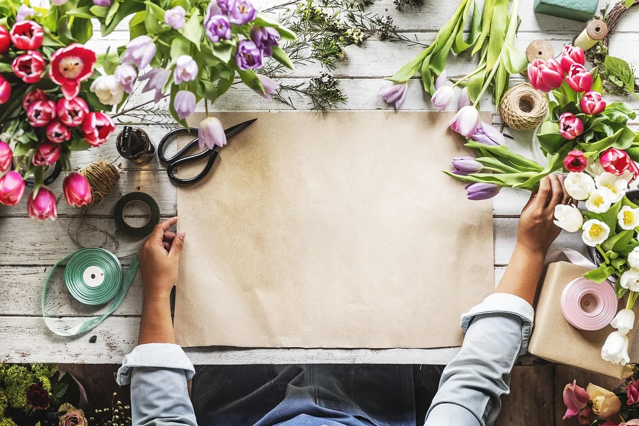 copy, craft, flower background, beautiful flowers, florist, floral, flower wallpaper, paper, hands, empty, flowers, blank, creative, nature, decoration, art, romantic, present, arrangement, wallpaper for girls. Keeping the books in a florist business: what to record and when