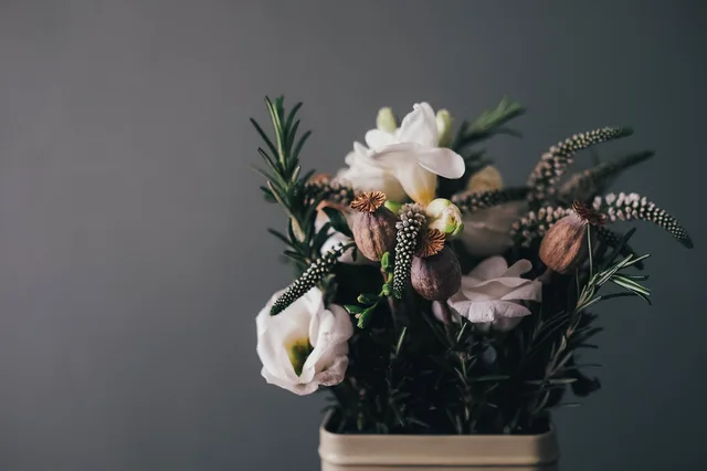 flowers, arrangement, decor, beautiful flowers, nature, flower background, flower wallpaper, decoration, flora, florist, vase, blooms, blossom. Florist business plan: stem cost, roles and permit offices